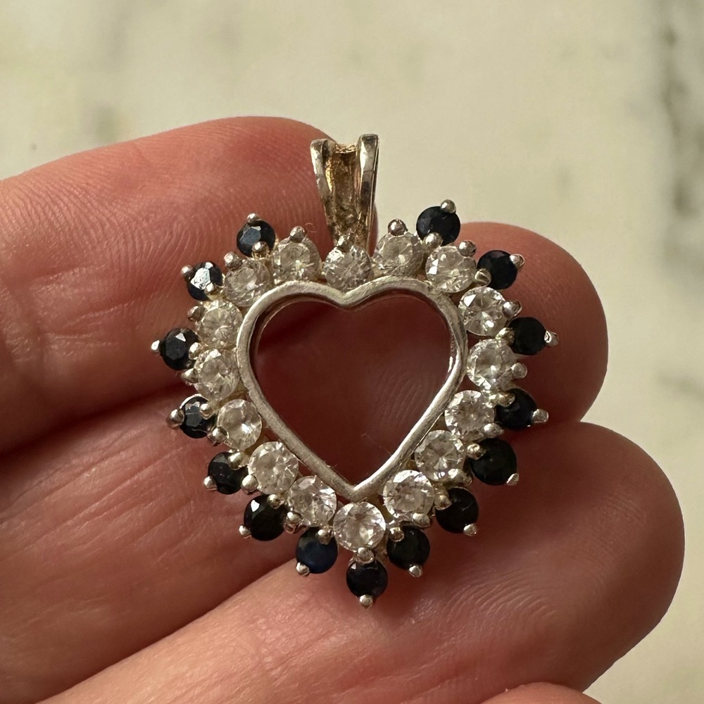 Silver heart pendant